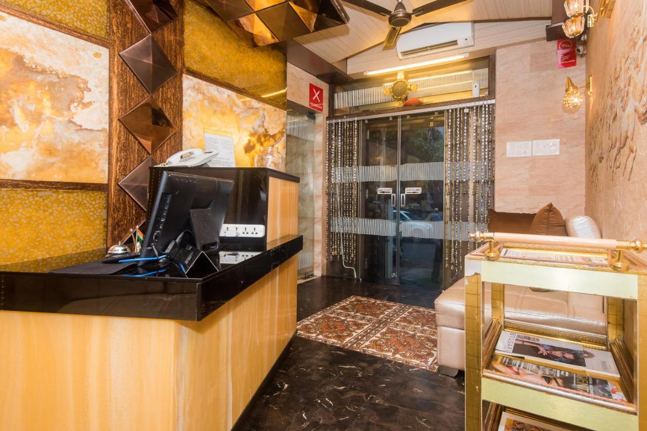 Hotel Oliver, Colaba Mumbai Exterior photo